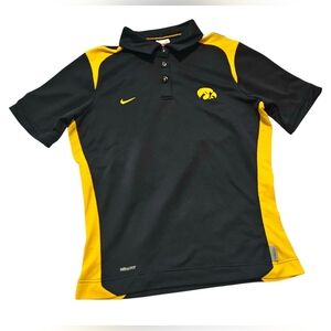 Iowa Hawkeyes Nike Team Top Boy Size Medium Black Yellow Polo Short Sleeve Shirt